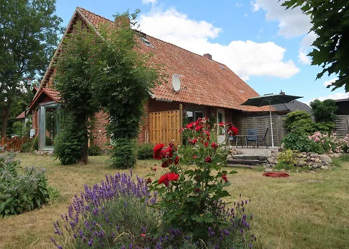 Kleine Flucht Nossentin 別荘 Nossentiner Hütte